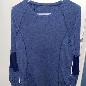 Long sleeve workout shirt with thumb holes